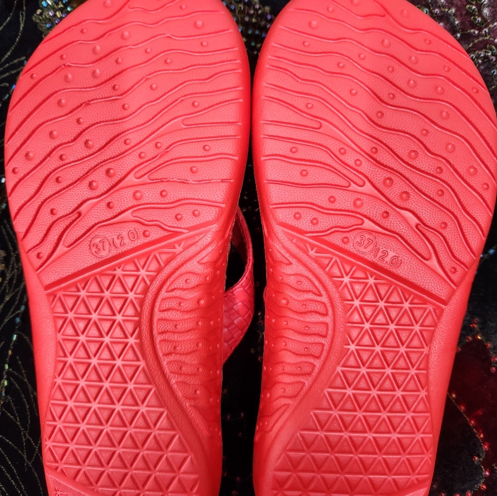 Kuailu Shoes. - Picture 4 of 8